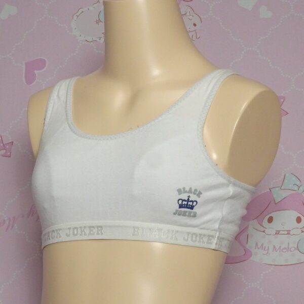 Z4086☆☆スポーツブラ☆150サイズ☆女の子