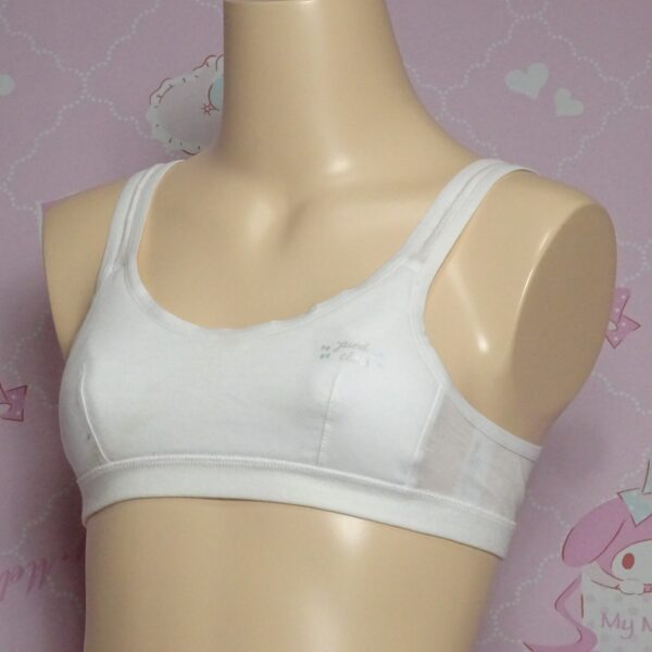 Z4124☆☆ティーンズスポーツブラ☆A60サイズ☆女の子