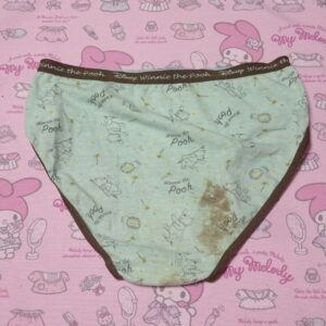 7301☆☆pooh☆Mサイズ☆ コットン　ジュニア　ショーツ