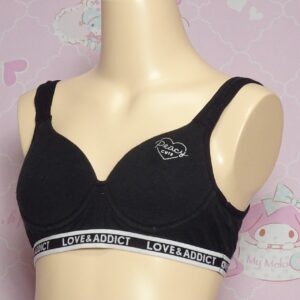 Z4016☆☆スポーツブラ☆160サイズ☆女の子