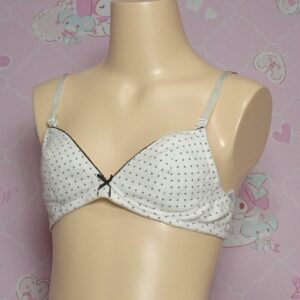 Z4031☆☆ティーンズブラ☆B75サイズ☆女の子
