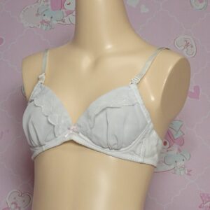 Z4033☆☆ティーンズブラ☆B75サイズ☆女の子