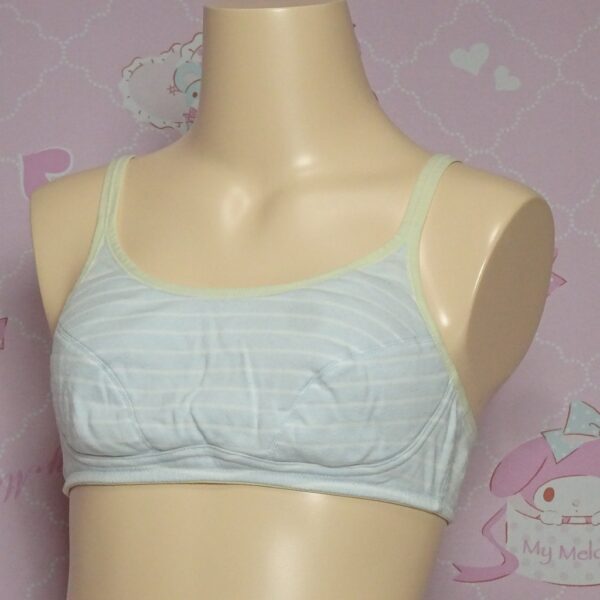 Z4063☆ワコール☆スポーツブラ☆AB(L)サイズ☆女の子