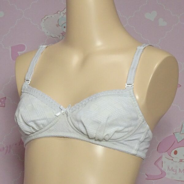 Z4068☆☆ティーンズブラ☆A70サイズ☆女の子