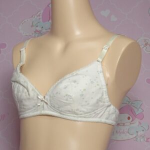 Z4162☆☆ティーンズブラ☆A75サイズ☆女の子