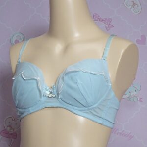 Z4209☆シナモロール☆ティーンズブラ☆Mサイズ☆女の子