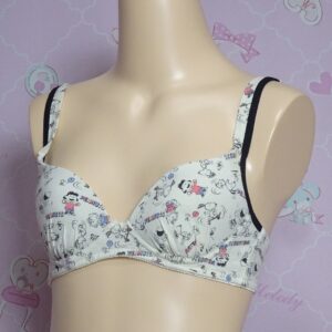 Z4212☆SNOOPY☆ティーンズブラ☆Sサイズ☆女の子