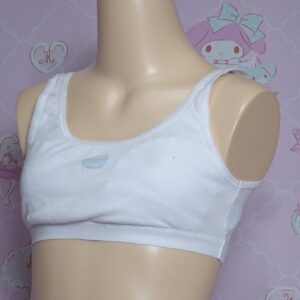 Z4216☆☆ジュニアスポーツブラ☆150サイズ☆女の子