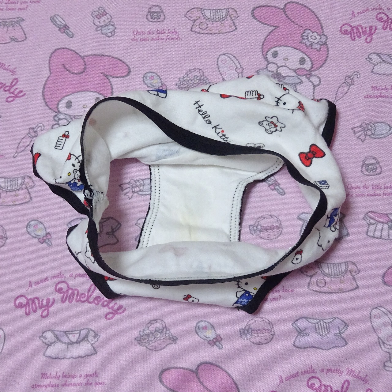 7698☆HelloKitty☆140サイズ☆コットン ジュニア ショーツ
