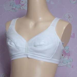 Z4292☆☆ティーンズスポーツブラ☆Mサイズ☆女の子