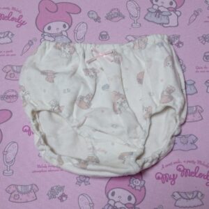 8103☆当時物 マイメロ 110cm ジュニア ショーツ 記名あり 廃盤 希少総柄デザイン レトロインナー 中古 質感あり