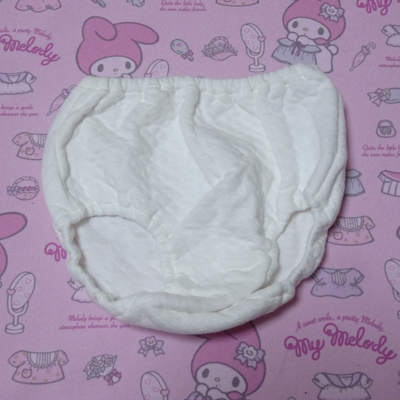 8160☆マイメロディ 100サイズ ジュニアショーツ コットン 綿100% 記名あり サンリオ ファンシー 当時物 レトロ 古着 質感あり - 画像 (4)