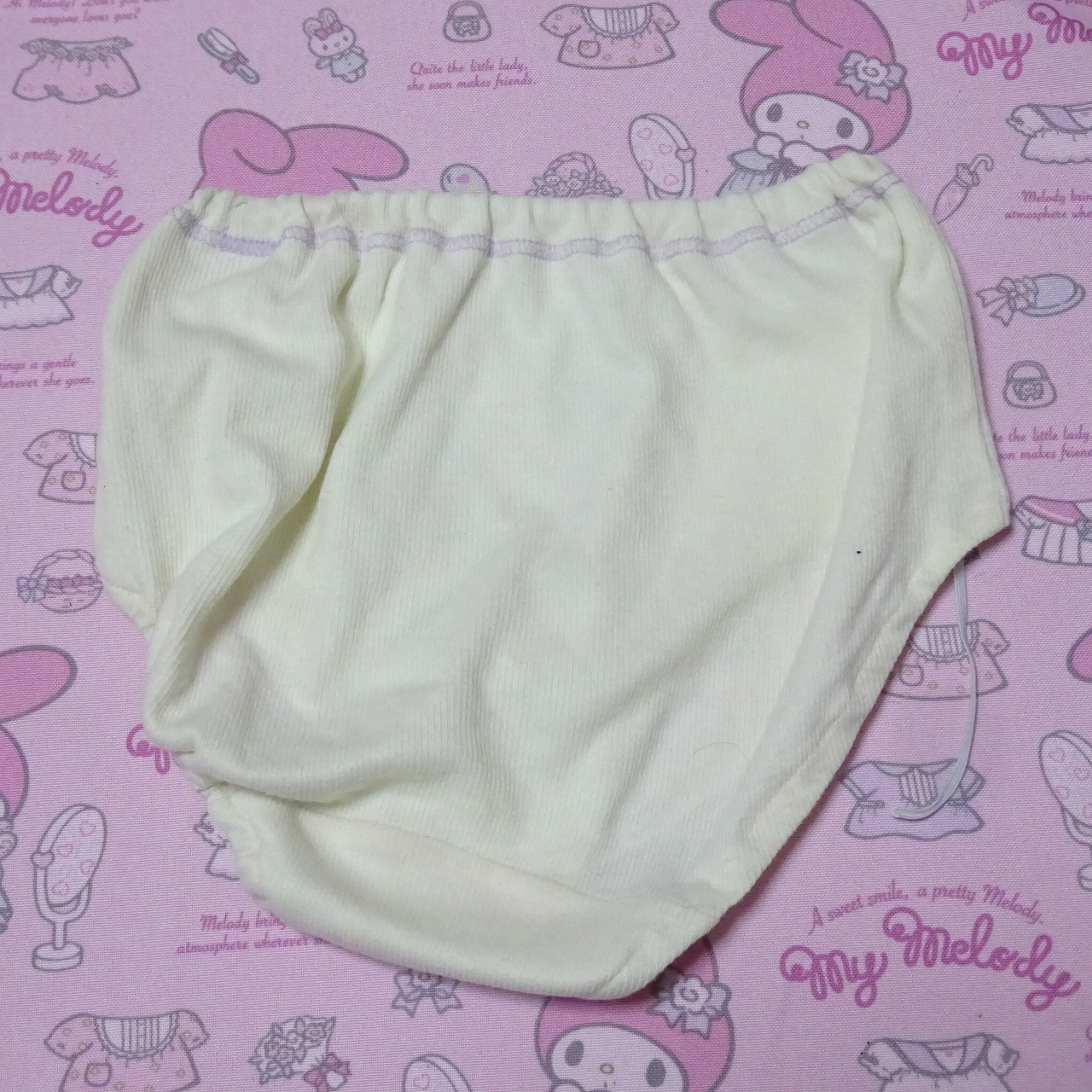 8164☆当時物 プリキュア 120cm ジュニア ショーツ 廃盤 希少モデル レトロ インナー 使用感・ゴム緩みあり 古着ならではの風合い - 画像 (2)