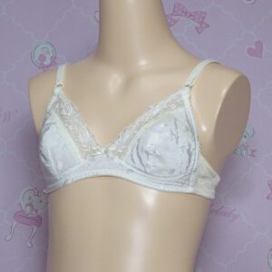 8302☆☆ティーンズブラ☆A70サイズ☆女の子