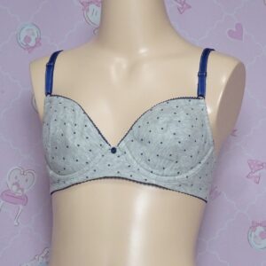 8297☆ワコール☆ティーンズブラ☆D65サイズ☆女の子