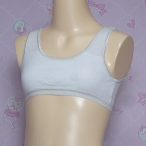 8262☆☆スポーツブラ☆１４０サイズ☆女の子
