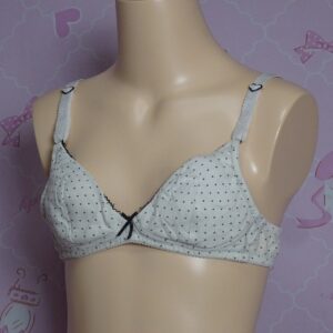 8501☆ティーンズスポーツブラ☆A70サイズ☆女の子