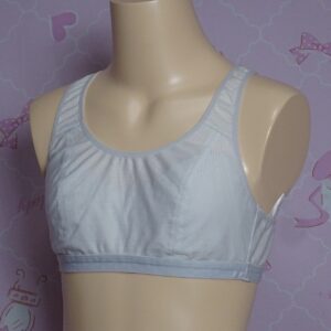 8484☆Wing☆ティーンズスポーツブラ☆Mサイズ☆女の子