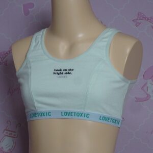 8469☆☆スポーツブラ☆１5０サイズ☆女の子