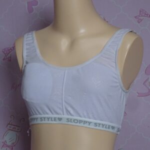 8467☆☆スポーツブラ☆１5０サイズ☆女の子