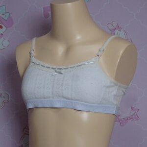 8464☆☆スポーツブラ☆１４０サイズ☆女の子