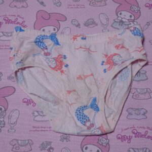 8584☆サイズ6☆ コットン　ジュニア　ショーツ