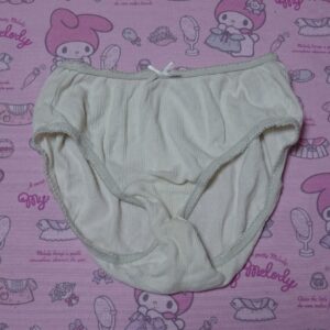 8590☆130サイズ☆ コットン　ジュニア　ショーツ