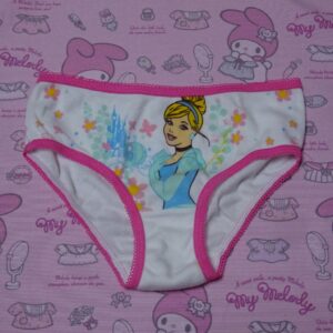 8607☆Disney サイズ6☆ コットン　ジュニア　ショーツ