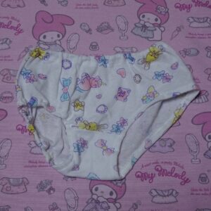 8617☆100サイズ ジャンク☆ コットン　ジュニア　ショーツ