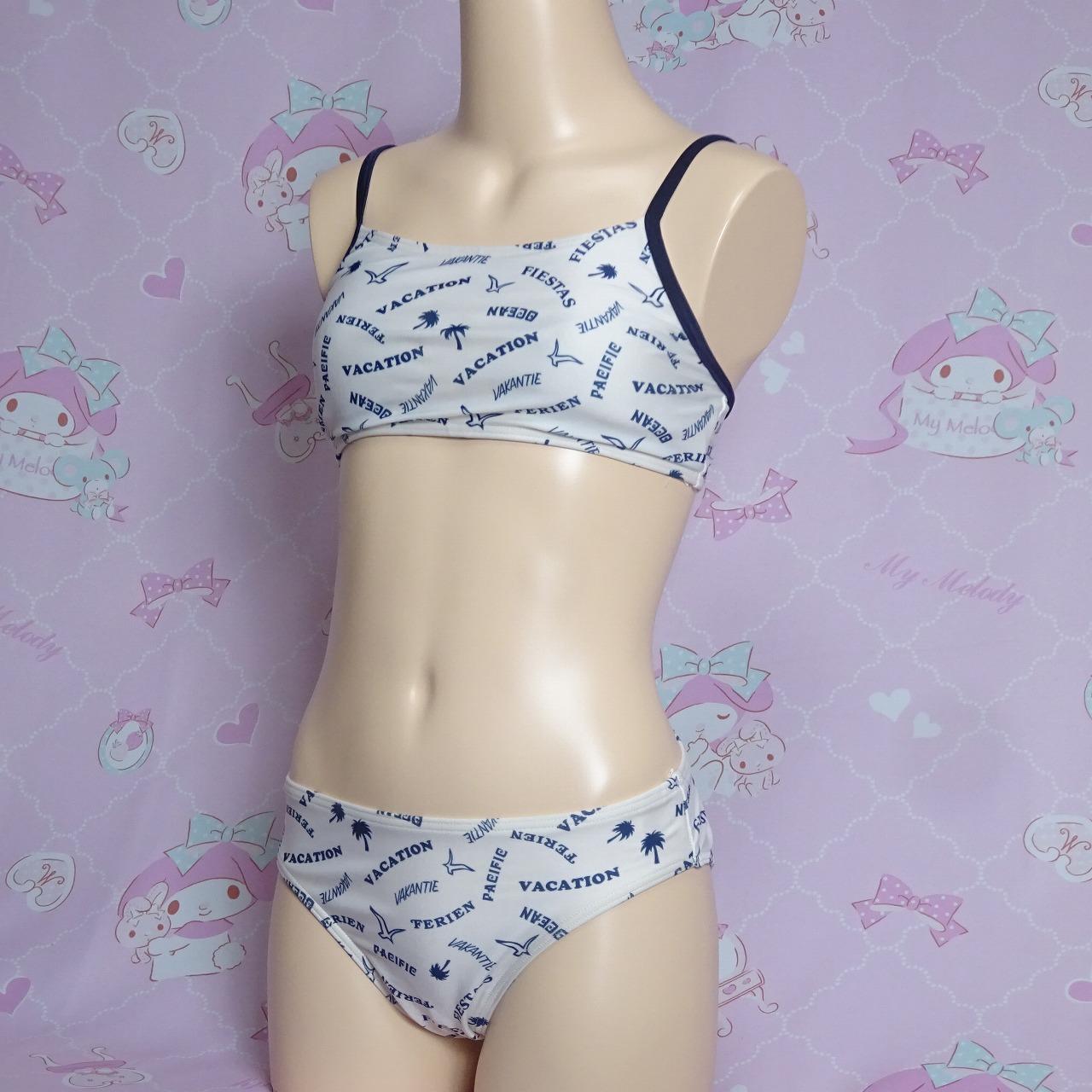 Z4299☆140サイズ ジュニア 中古 水着