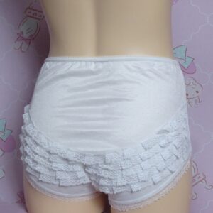 Z4309☆アンダースコート YONEX Mサイズ アンスコ ティーンズ　中古