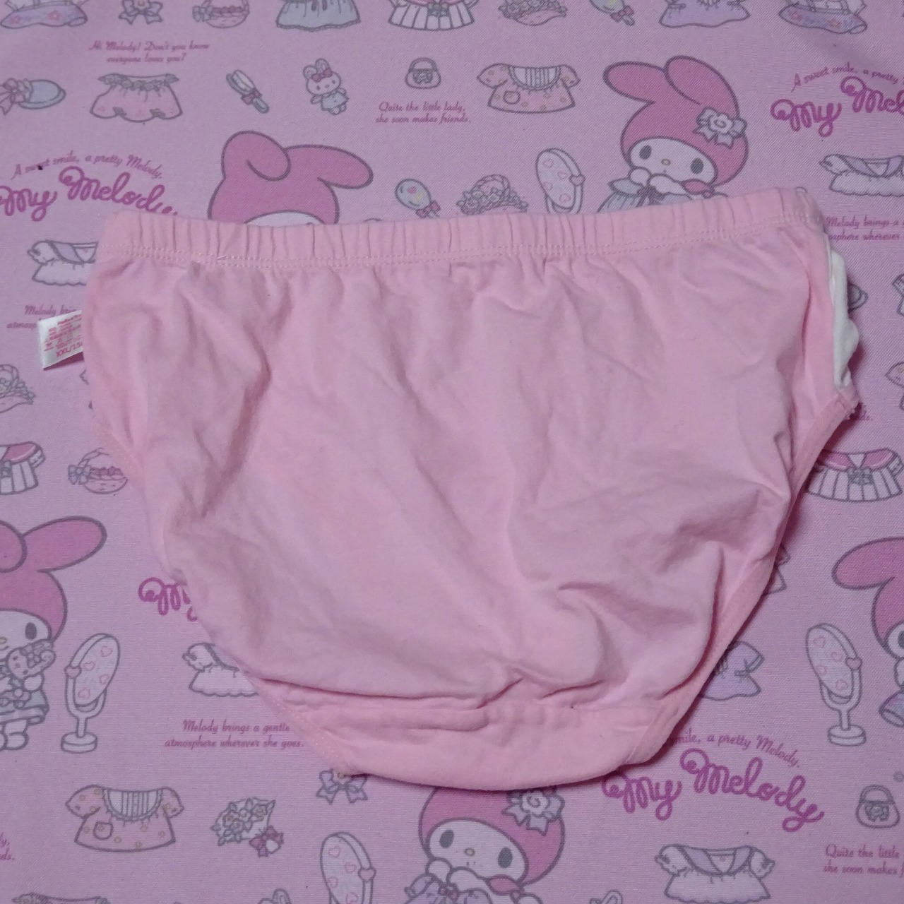 8763☆HelloKitty 150サイズ☆コットン ジュニア ショーツ - 画像 (2)