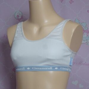 8836☆☆スポーツブラ☆１5０サイズ☆女の子
