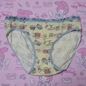 9379☆Disney Mサイズ ☆ コットン　ジュニア　ショーツ