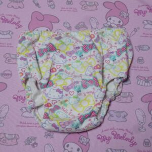 9467☆HelloKitty 100サイズ ☆ コットン　ジュニア　ショーツ