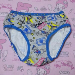 9545☆ Disney 140サイズ ☆  コットン　ジュニア　ショーツ