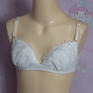 9142☆ ティーンズ ブラ ☆Mサイズ☆女の子