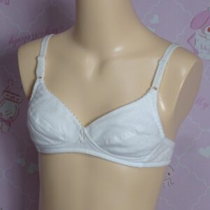 9132☆ ティーンズ ブラ ☆サイズ不明☆女の子