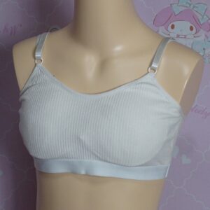 9113☆ ティーンズ スポーツブラ ☆Sサイズ☆女の子