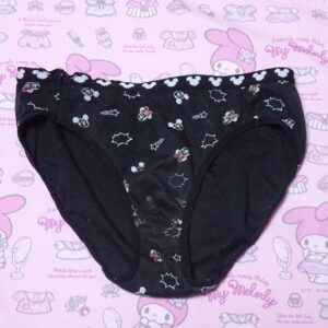 9204☆Disney Mサイズ ☆ コットン　ジュニア　ショーツ