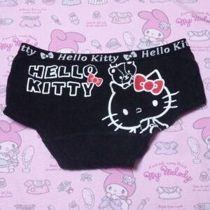 9223☆HelloKitty Mサイズ ☆ コットン　ジュニア　ショーツ
