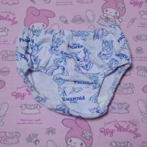 9704☆記名あり Disney 120サイズ  ☆  コットン　ジュニア　ショーツ