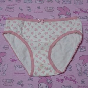 0052☆ Mサイズ ☆  ジュニア  コットン  ショーツ