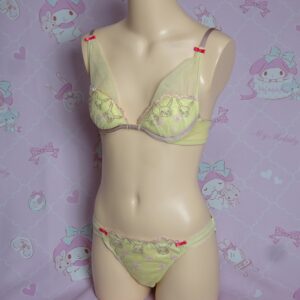 0758☆ ピカチュウ B65/Sサイズ ☆  ティーンズ  BPセット ブラ ショーツセット